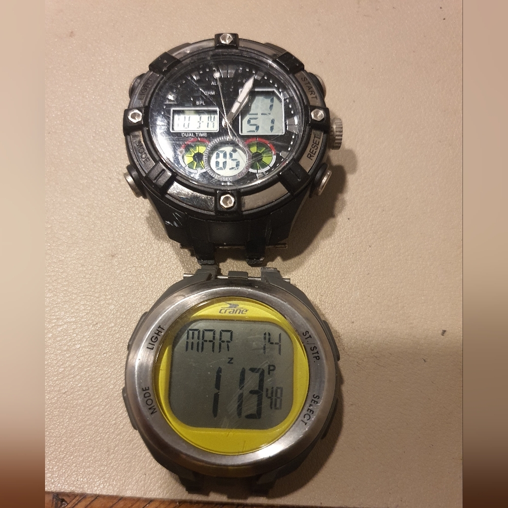 10/$20 Lot Of 2 Crane & TGHK Digital Alarm Chrono Men's Watches